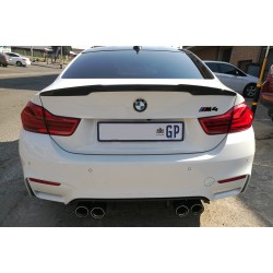 F82 M4 MP style carbon...