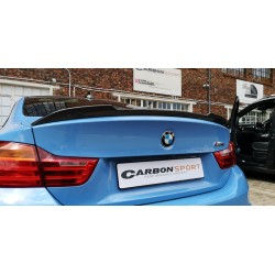 F82 M4 CS style carbon...