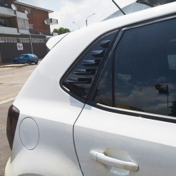 Polo 6 window louver